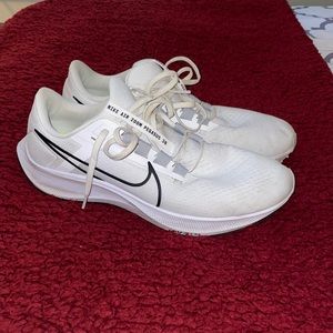 Nike Pegasus 38 Size 12